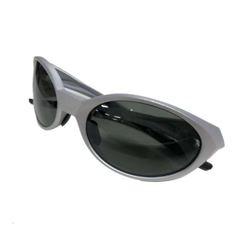 2025New Oval Outdoor Pilot Sunglasses Fashion Y2K Men Driving Sports Sunshade Goggles Beach Cycling UV Protective Glasses Y260207