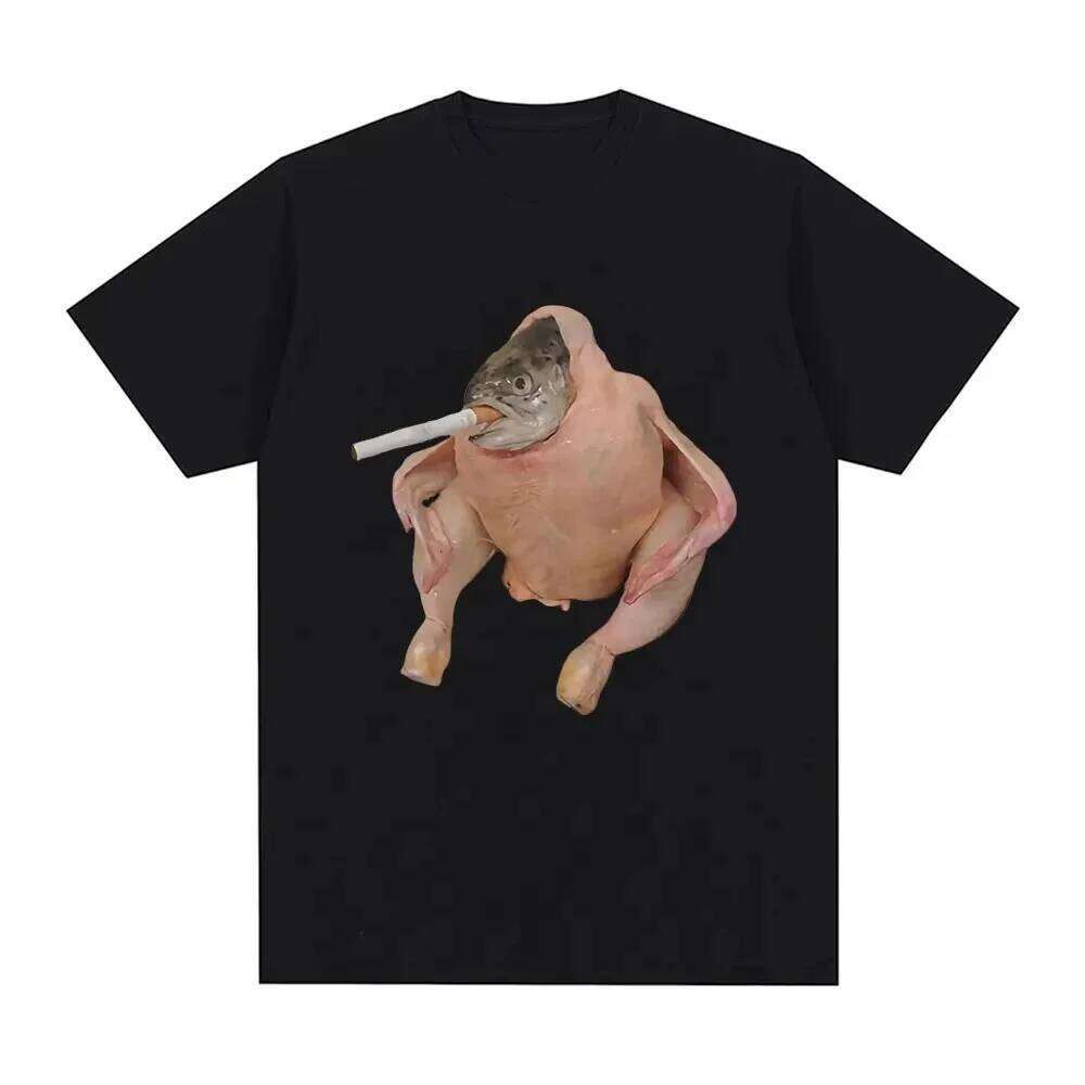 Funny Rat Chicken Animal Smoking Print T-Shirt Black Humor Graphic Tee with Weird Creature Design Top for Women C260207