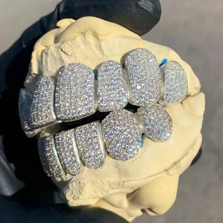 Custom Hip Hop Fine Jewelry Teeth 925 Silver VVS Round Cut Diamond 10K 14K Fully Iced Out VVS Moissanite Diamond Grillz for Men