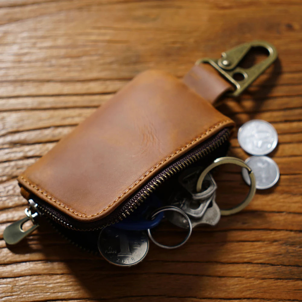 Multi-Functional Leather Coin Purse with Keychain Ring Key Holder Wallet with Carabiner Hook for Coins Keys Cards Mini Purse 260129