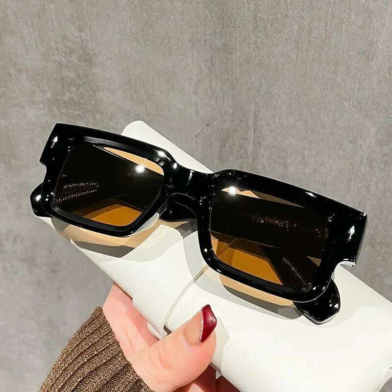 Classic Square Rivet Sunglasses - Punk Retro Rectangle Design UV400 Shades for Men & Women, Fashion High-End Eyewear Y260207