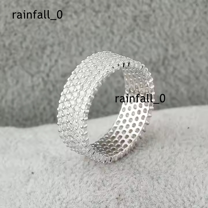 Customized Simple Unisex Stainless Steel 14K Gold Plated Moissanite Ring Band for Every Occasion