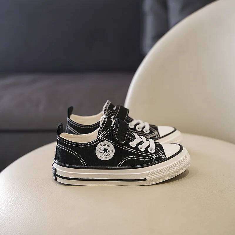 Boys Girls Fashion Board Kids Student Hook and Loop on Casual Canvas Children Soft Sole Non Slip Comfort Shoes H260207