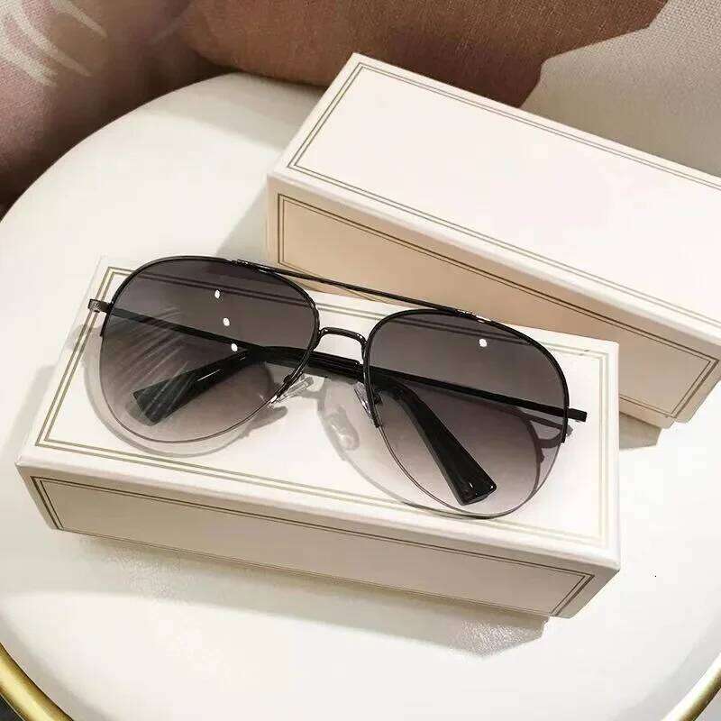 Fashion Gradient Sunglasses for Men Big Frame Pilot Sun Glasses Brand Design Anti-reflective Lunette De Soleil Homme UV400 Y260207