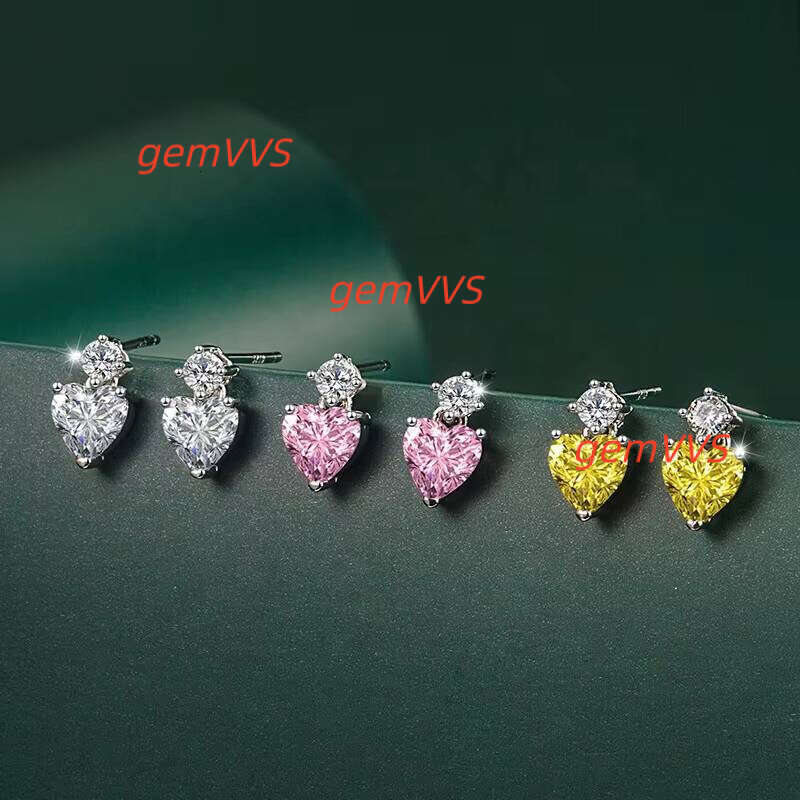 Exquisite 925 Silver Moissanite Heart Earrings New Fashionable Women's Pierced Jewellery Romantic Colored Zircons Versatile