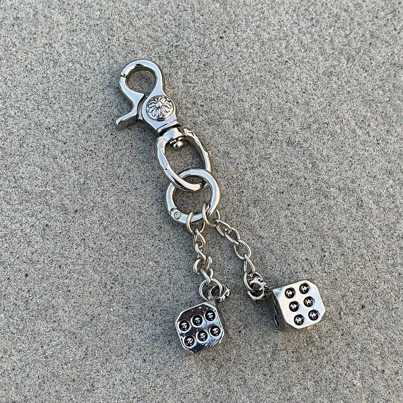 Vintage Floral Heavy Duty Keychain Dice Pendant Matching Accessory Bag Hanging Decoration Clean Fit Trendy Niche Style Metal Mat 260107