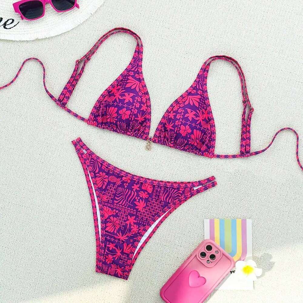 Summer purple red mature beautiful bikini set suitable for women to take photos by the sea C260207