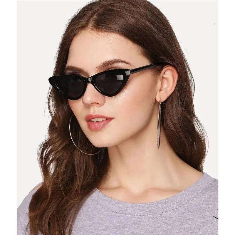 Vintage Cat Eye for Women Small Frame Retro Sunglasses UV400 Protection Eyewear Fashion Trendy Streetwear Accessories Y260207