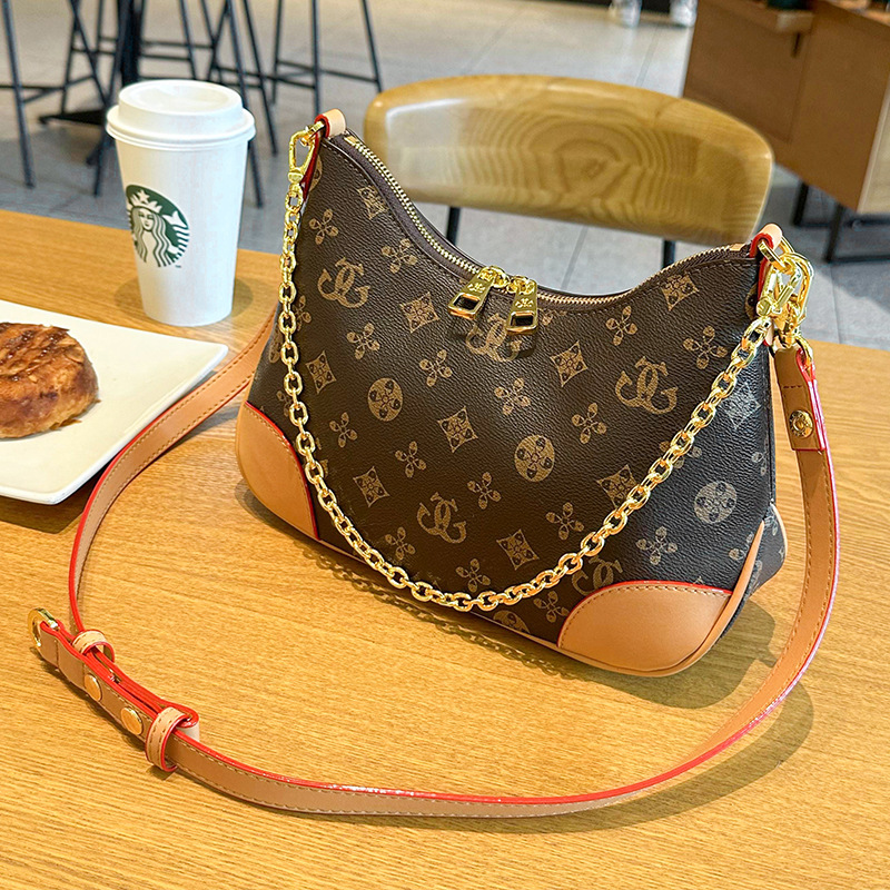 High end luxury leather horn bag, top brand single shoulder crossbody bag, letter armpit bagElegant shoulder bag, wallet, crossbody bag