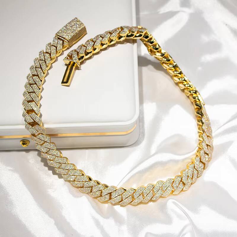 Thickness Rose Gold Yellow Gold Plated 15mm Iced Out Cuban Link Chain 925 Silver Cuban Moissanite Chain