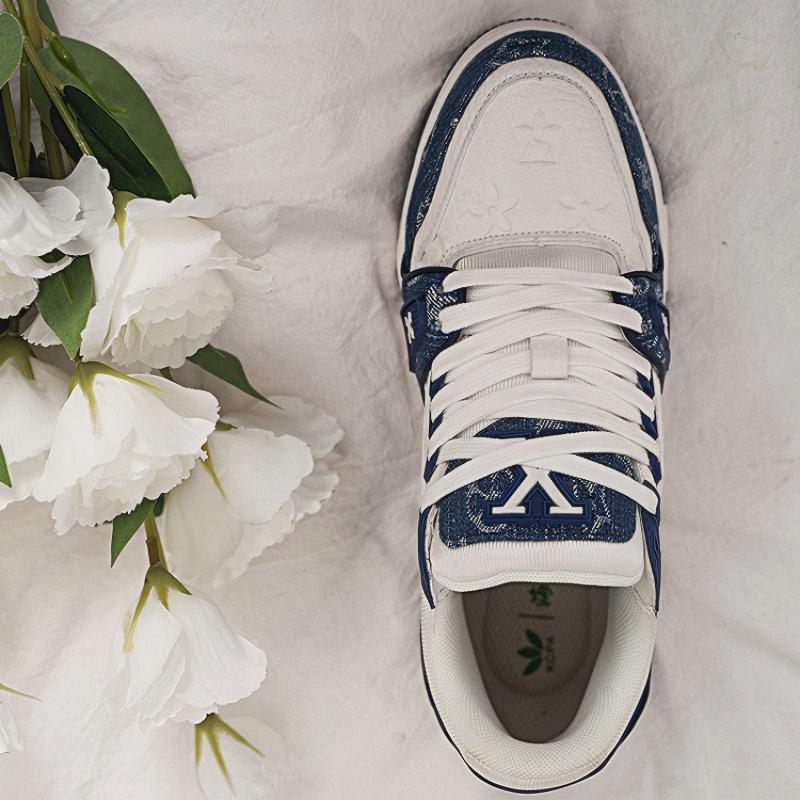 hot Free shipping Casual Shoes Breathable casual shoes lightweight and soft soled daily commuting sports shoes