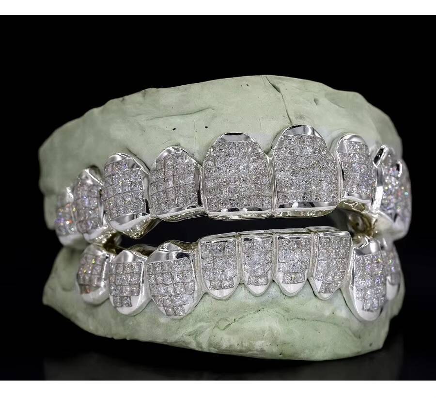 Exquisite White Gold Moissanite Diamond Grillz Set with Stunning Shine and Detailed Craftsmanship Finish from India