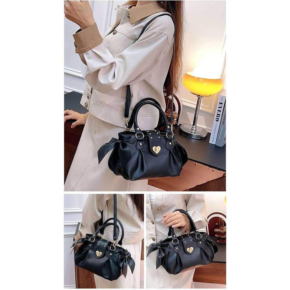 Sweet Bow Lolita Pink Hand Purse Women Harajuku Love Heart Soft Crossbody Lady Kawaii Large Capacity Shoulder Bag Female C260207