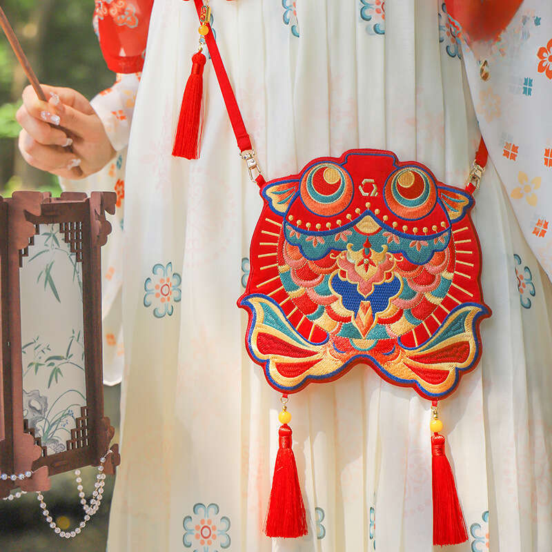 Ancient Style Crossbody Embroidered Goldfish Bag Irregular Koi Hanfu Accessories Wholesale Evergwish