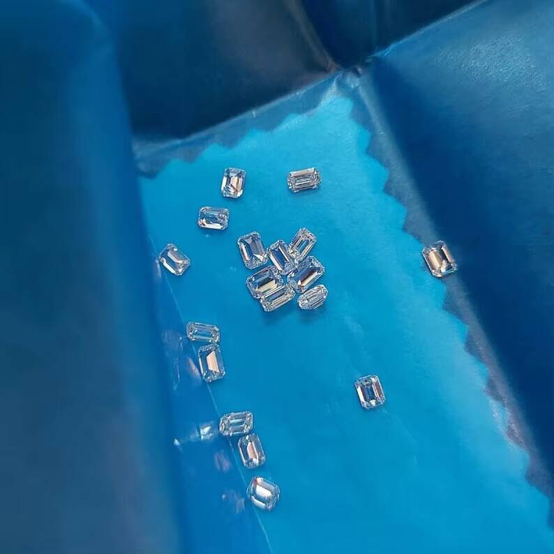 Excellent Emerald Cut Loose Lab Grown Diamonds TCW 05 Ct Size 5x3 mm VVS1 Clarity F Color Loose Stone for Sale