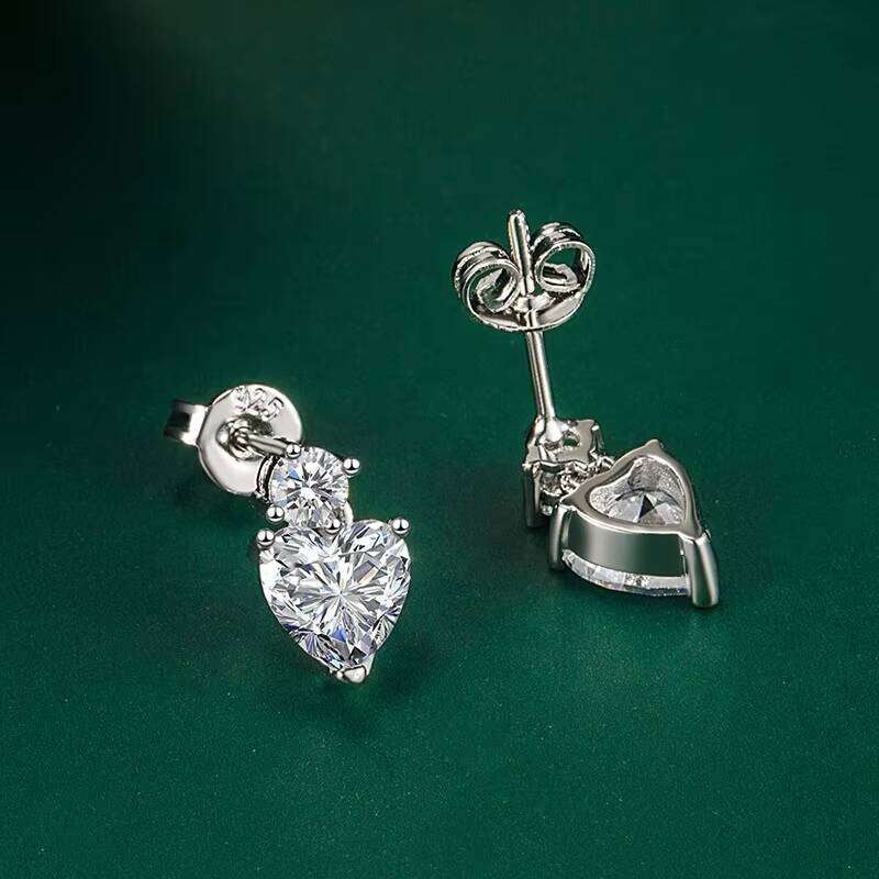 Exquisite 925 Silver Moissanite Heart Earrings New Fashionable Women's Pierced Jewellery Romantic Colored Zircons Versatile