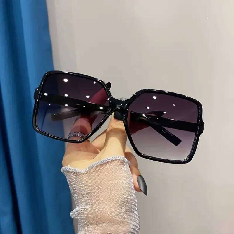 Oversize Square Sunglasses Women Retro Fashion Luxury Brand Personlity Gradient Black Sun Glasses Female Outdoor Shades Oculos Y260207