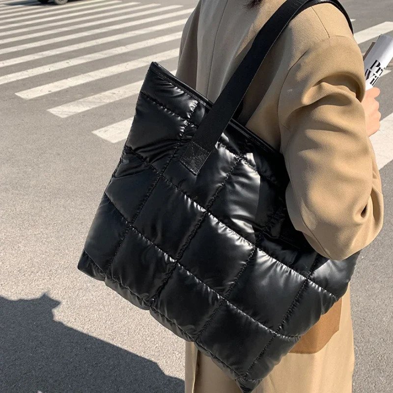Fashion Large Tote Padded Handbags Autumn Quilted Women Shoulder Bags PU Down Cotton Thread Crossbody Bag Winter Bag260128