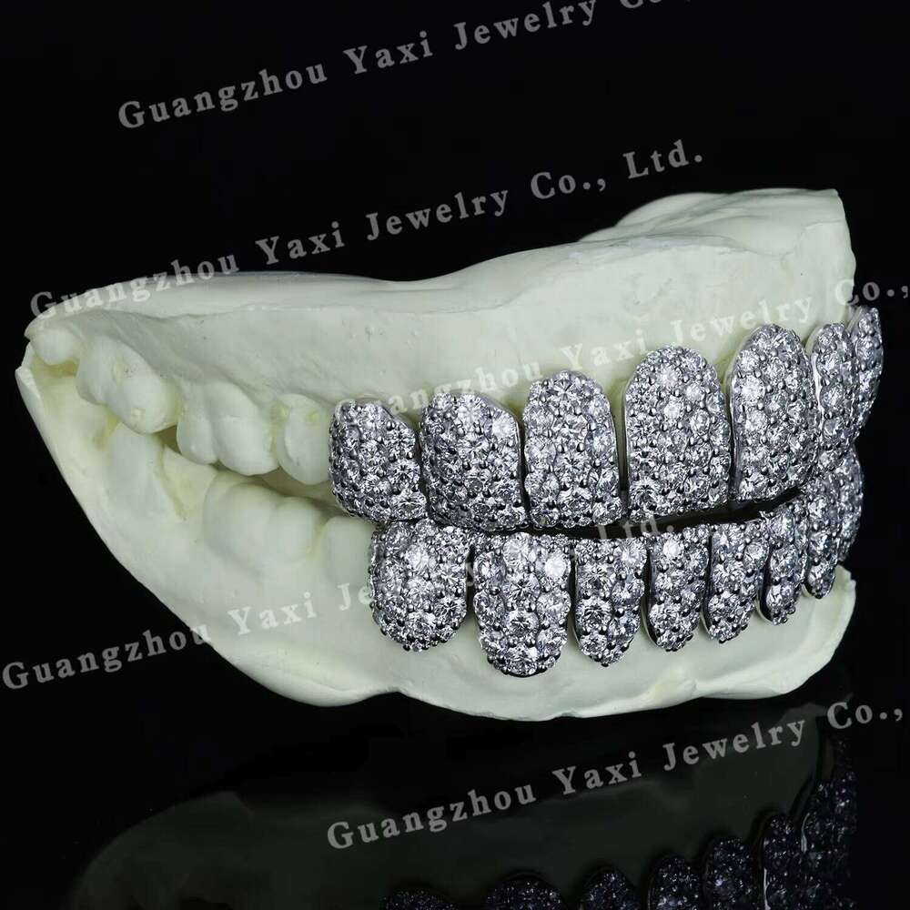Custom High Quality VVS D Moissanite Diamond Teeth Grillz S925 Silver 10K 14K 18K Solid Gold Brilliant Cut Third Party Certified