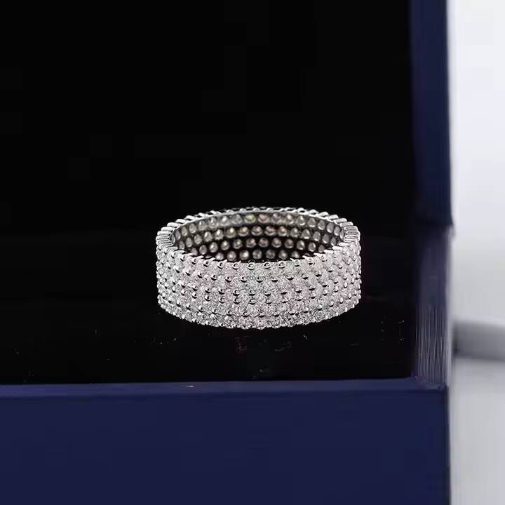 Customized Simple Unisex Stainless Steel 14K Gold Plated Moissanite Ring Band for Every Occasion