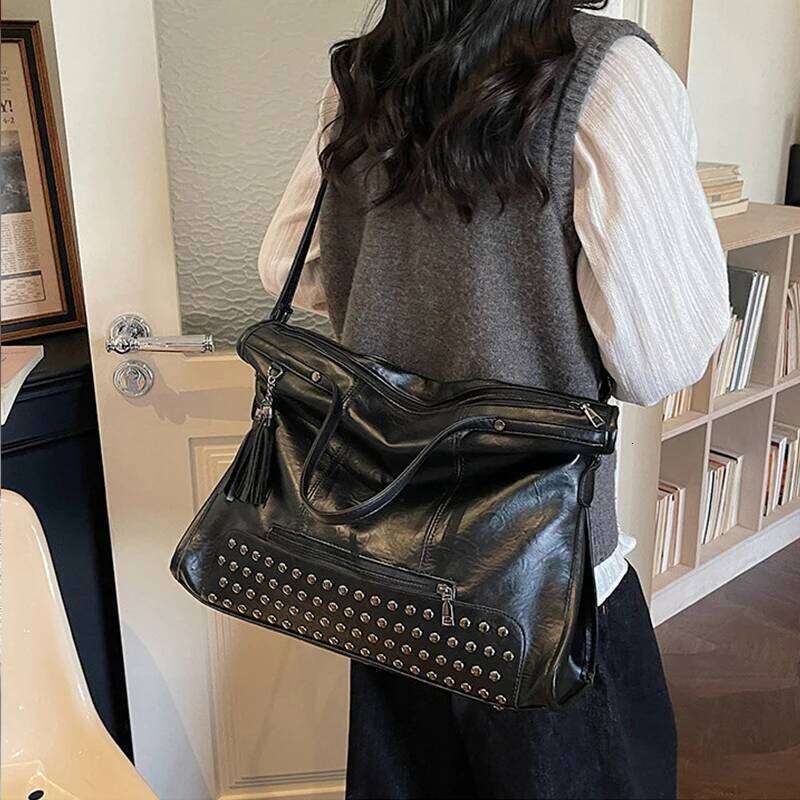 Large Capacity Tote Bags for Women 2026 Spring New American Style Commuter Sholder Fashion PU Lesther Crossbody Bag C260207