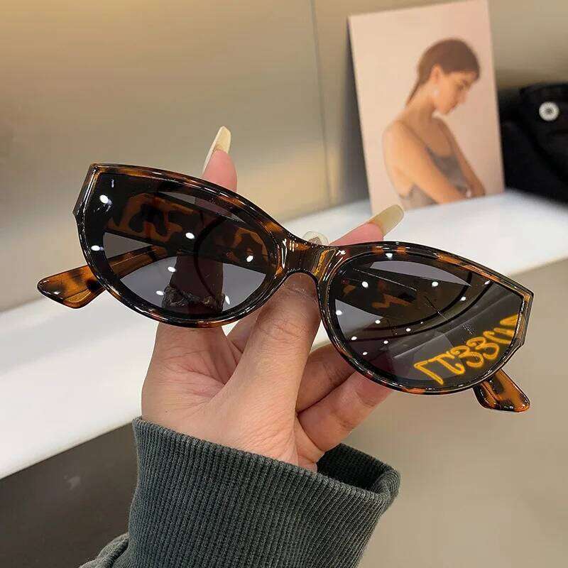 Summer Retro Oval Frame Sunglasses UV400 Shades for Women Fashion Vintage Outdoor Travel Street Style Sun Glasses Y260207
