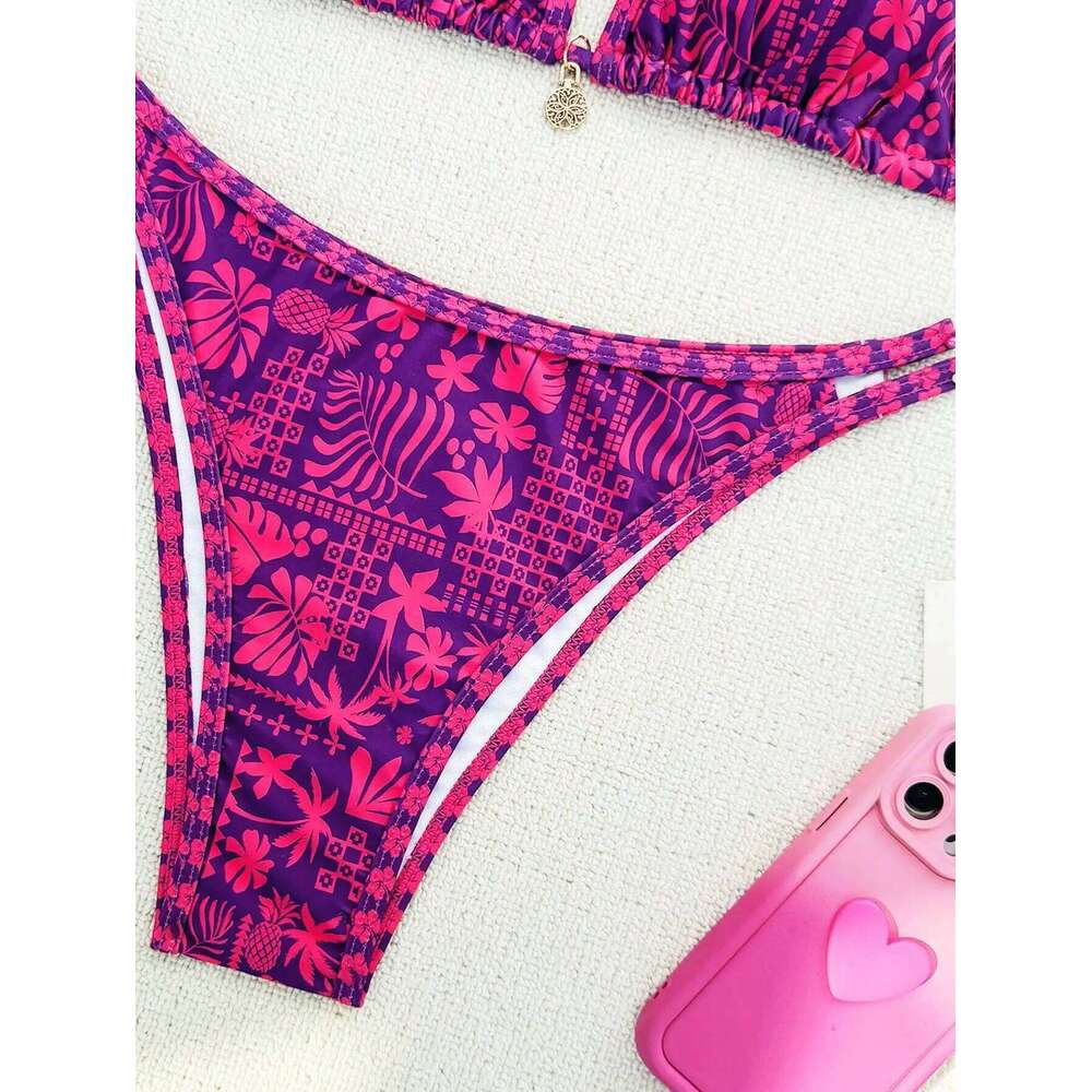 Summer purple red mature beautiful bikini set suitable for women to take photos by the sea C260207