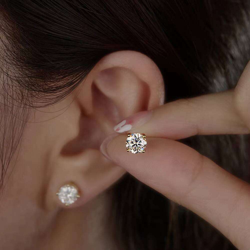 6.5Mm 1 Carat Yellow Gold Plated Color Sparkling Party Fine Jewelry Gifts White Moissanite Stud Earrings For Women