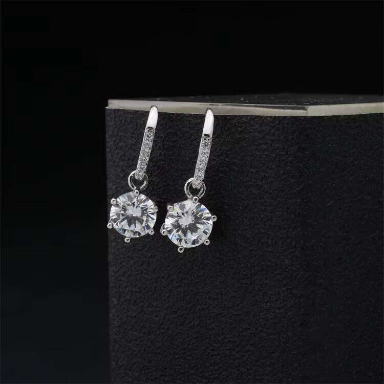 Luxury 10K White Gold Drop Moissanite Earrings For Women