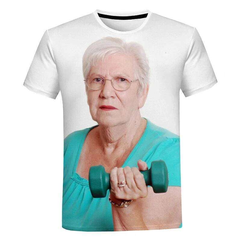 2024 Summer New Creative Lady Licking Red 3D Printed Cute Grandma Funny Popsicle T-shirt Casual Loose Top C260207