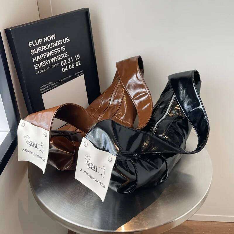 2026 New Women's Fashion Personalized Crossbody High Quality Design Single Shoulder Bag Dumpling Shape HOT SALE C260207