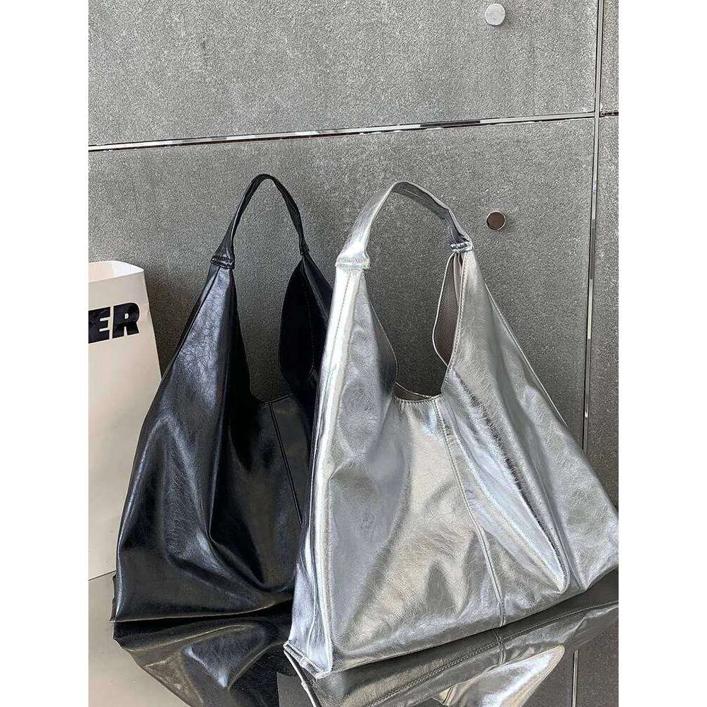 Fashion Silver Women shoulder Large design ladies Hobos handbags PU Leather Big Totes Commuting female Armpit bag bols C260207