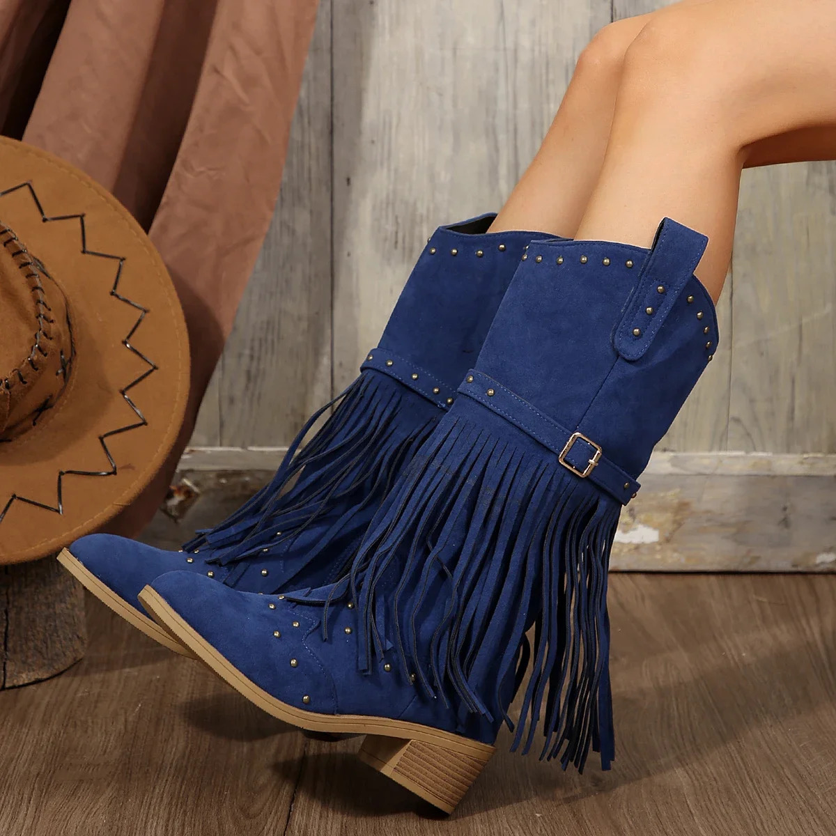 2025 Winter Women Fringes Thick Heel High Boots Suede Pointed Toe Outdoor Fashion Platform Shoes Willow Nails Pump 260208