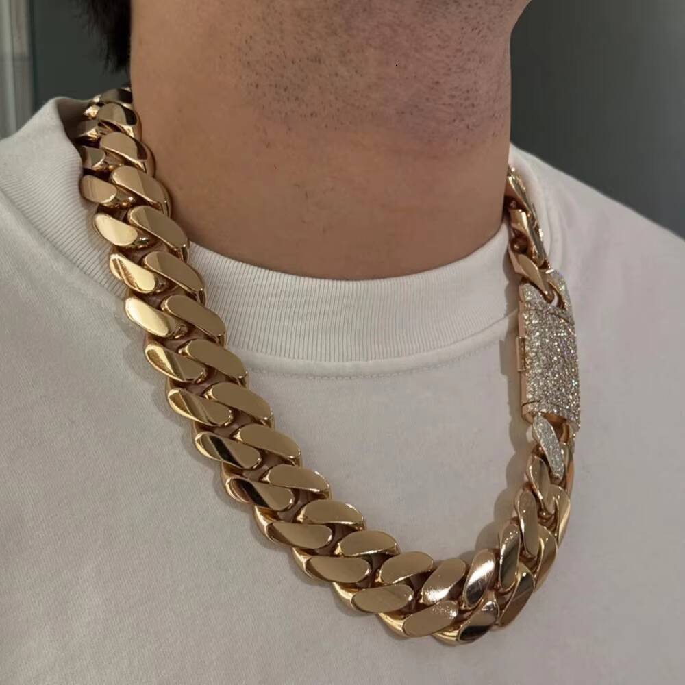 Custom Moissanite Mosaic Lock Gold Plated 22MM Wide Miami Cuban Link Chain Solid Silver Men Chain Cuban Chain Necklace Jewelry