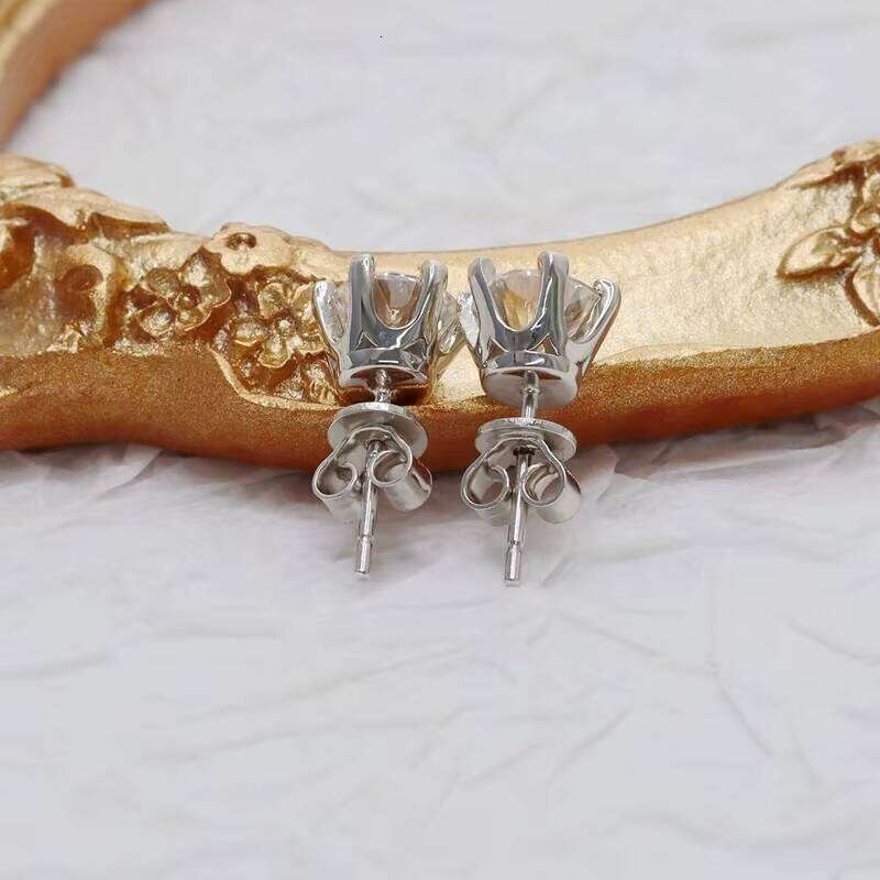 Classic 6 Prongs Stud Earrings 925 Sterling Silver 1Ct 6.5Mm VVS Moissanite Diamond Ear Studs