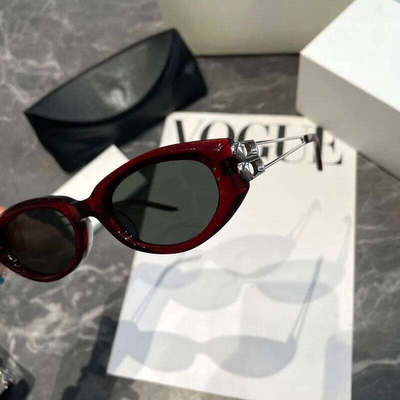 Fashionable Korean Style Cat Eye Sunglasses Unisex Square Frame UV Protection Sun Glasses Elegant Classic Retro Y260207