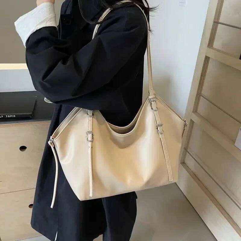 New Retro Fashion Tote Niche All-in-one Large Capacity Commuter Shoulder Senior Leisure Bag Women's Handbag High Quality C260207