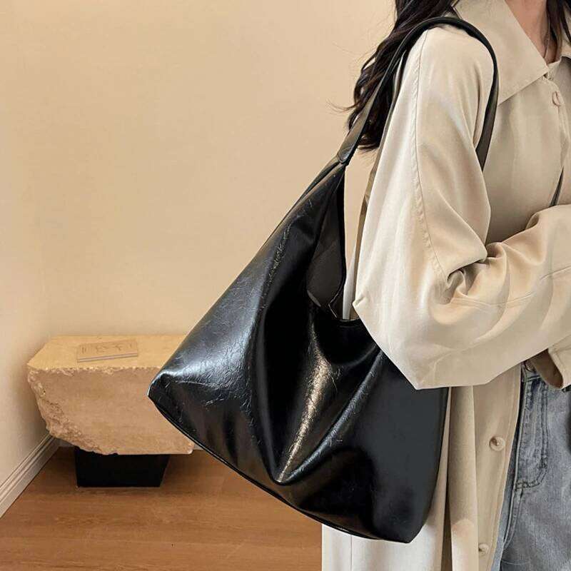 Soft PU Leather Quality Underarm Vintage Wine Red Ladies Shoulder Commuter Large Handbag Women's Versatile Tote Bag C260207