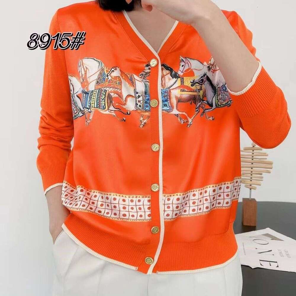 High-End Mom's Clothing Printed Pattern Patchwork Satin Knit Cardigan Spring Summer New Style Outerwear Elegant V-Neck Long Sleeve