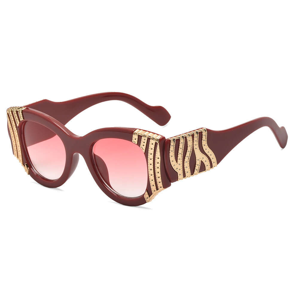 Retro leopard print sunglasses Heavy Metal Style Suitable for beach trips and shopping