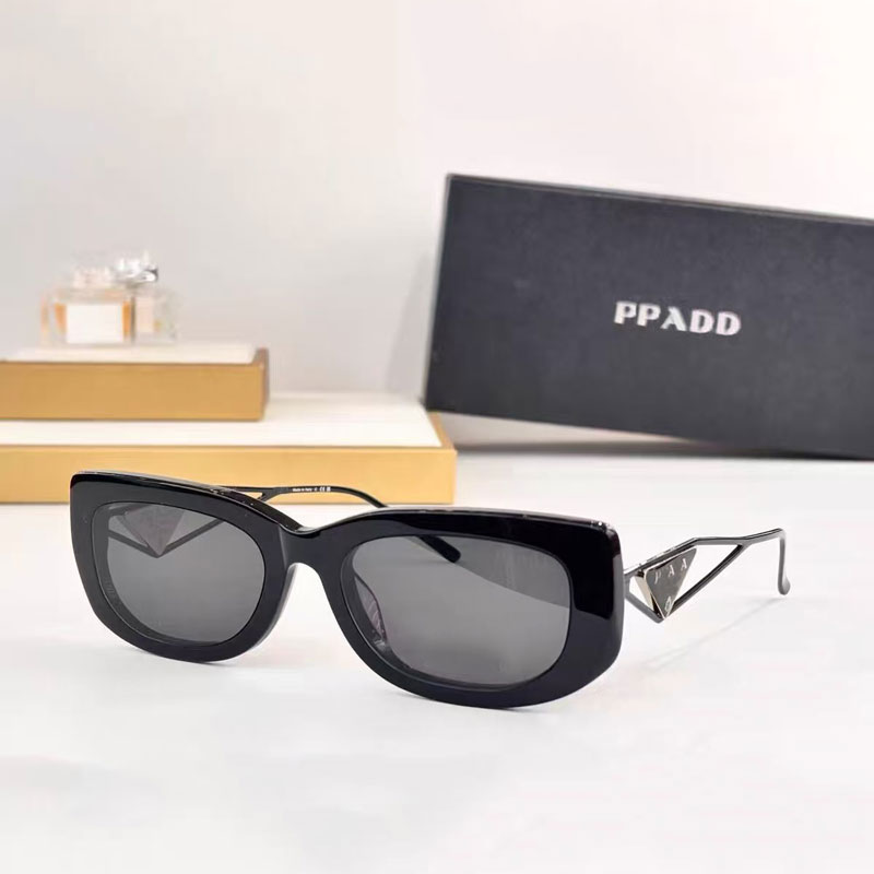 Designer sunglasses for women men luxury classic triangle design driving beach UV protection 400 comes with original box