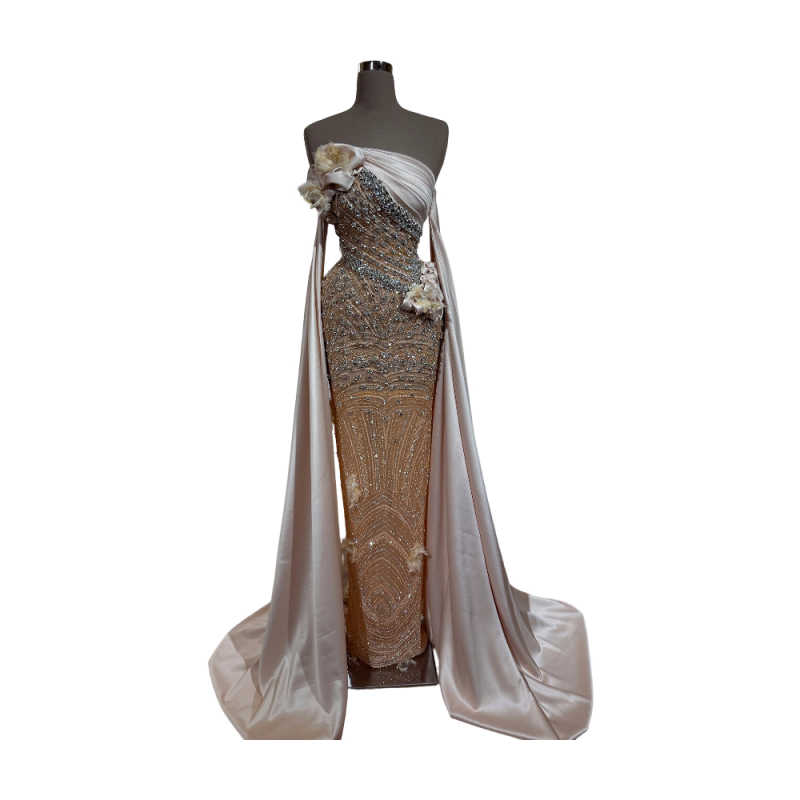Gorgeous Strapless Crystal Prom Dresses Elegant Sleeveless Beaded Feathers Evening Dress Floor Length Party Gown Customized