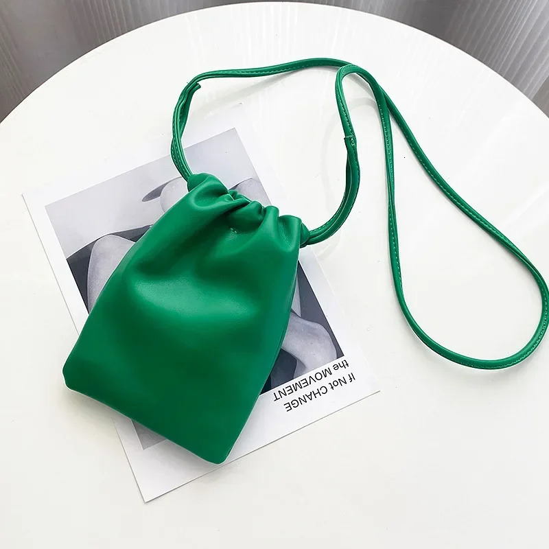 Women Handbags Female Pu Leather Shoulder Bags Large Capacity Crossbody Solid Flap for Portable Phone Purse 260120