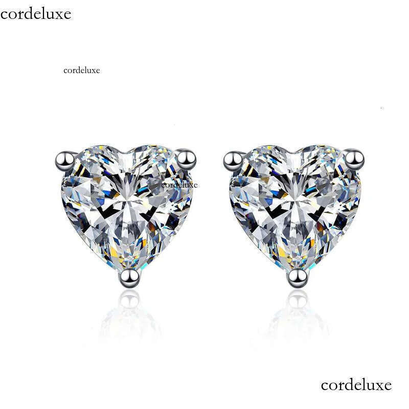 DHCollections Moissanite Heart Shape Stud Earrings Sterling Sier Broken Love Design 1 Ct Each Passed Dia Test Hypoallergenic Wedding Jewellery Pair e7