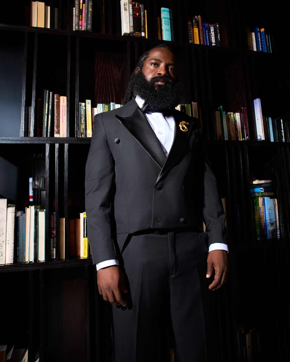 Classic Black Men's Suits Incline Button Peak Lapel Formal Blazer Smart Casual Model Show Evening Party Prom Wedding Set