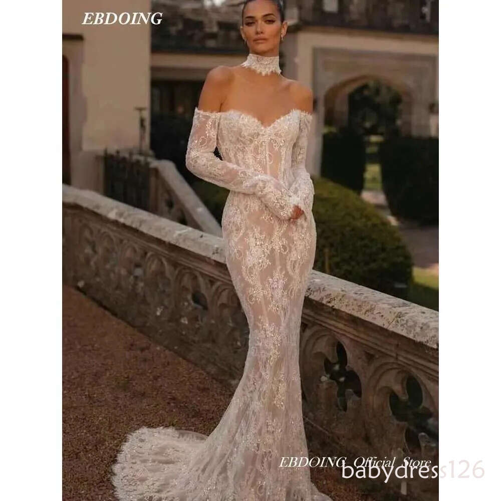 Newest Mermaid Wedding Dress Deep Neckline Illusion Back Custom Novia Dresses