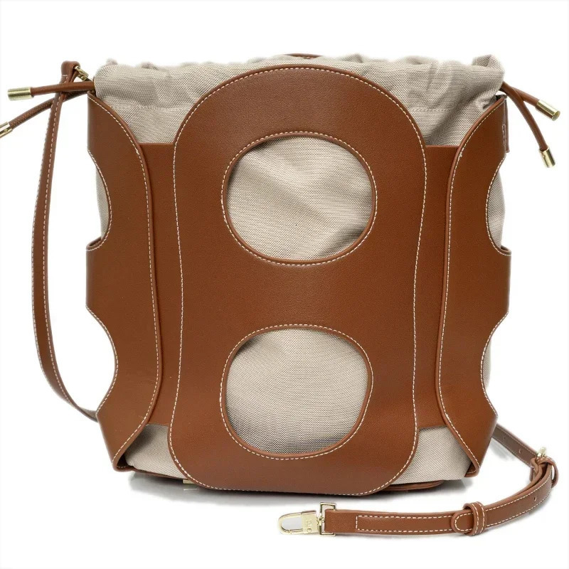PG Lady Single Shoulder Bag Cutout Solid Color Large Capacity Delicate Versatile High Quality Women 260120