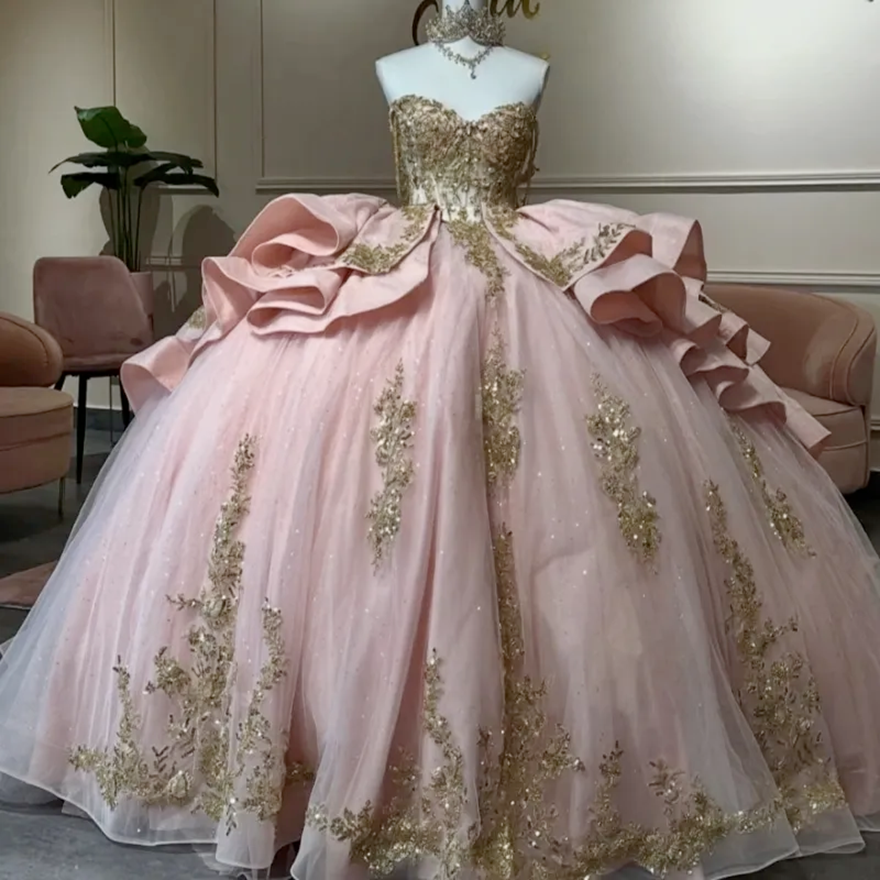 Pink Shiny Quinceanera Dresses Off The Shoulder Gold Applique Lace Beads Bow Corset Tull Party Birthday Sweet 16 Dress Vestidos 15 De Anos CG221