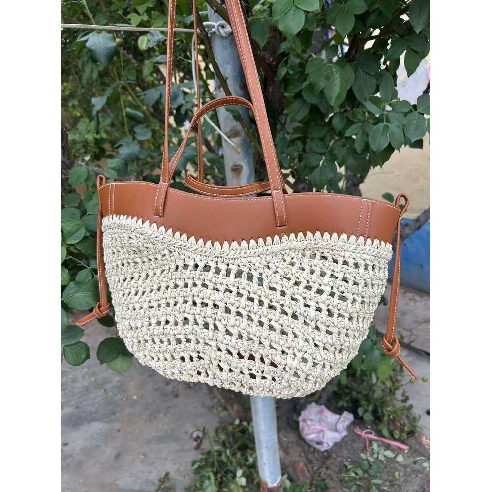 Niche Design Casual Straw Tote For Women New Leather Patchwork Woven Bag Summer Beach Vacation Handbag