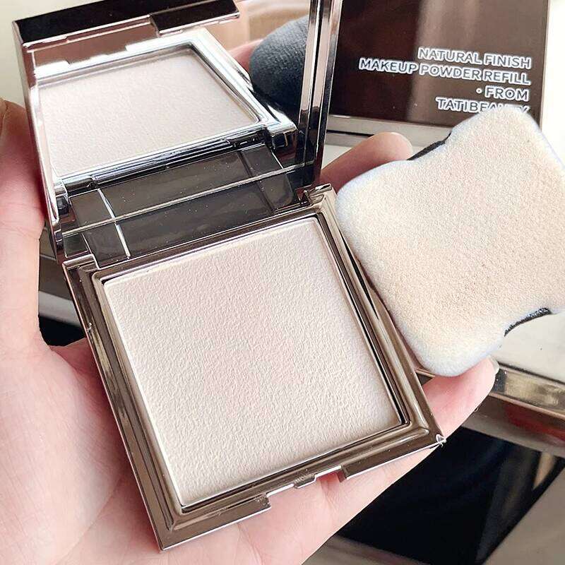 TATIBEAUTY Small Silver Block Soft Focus Oil Control Setting Concealer Pore Light Loose Powder 26L0209
